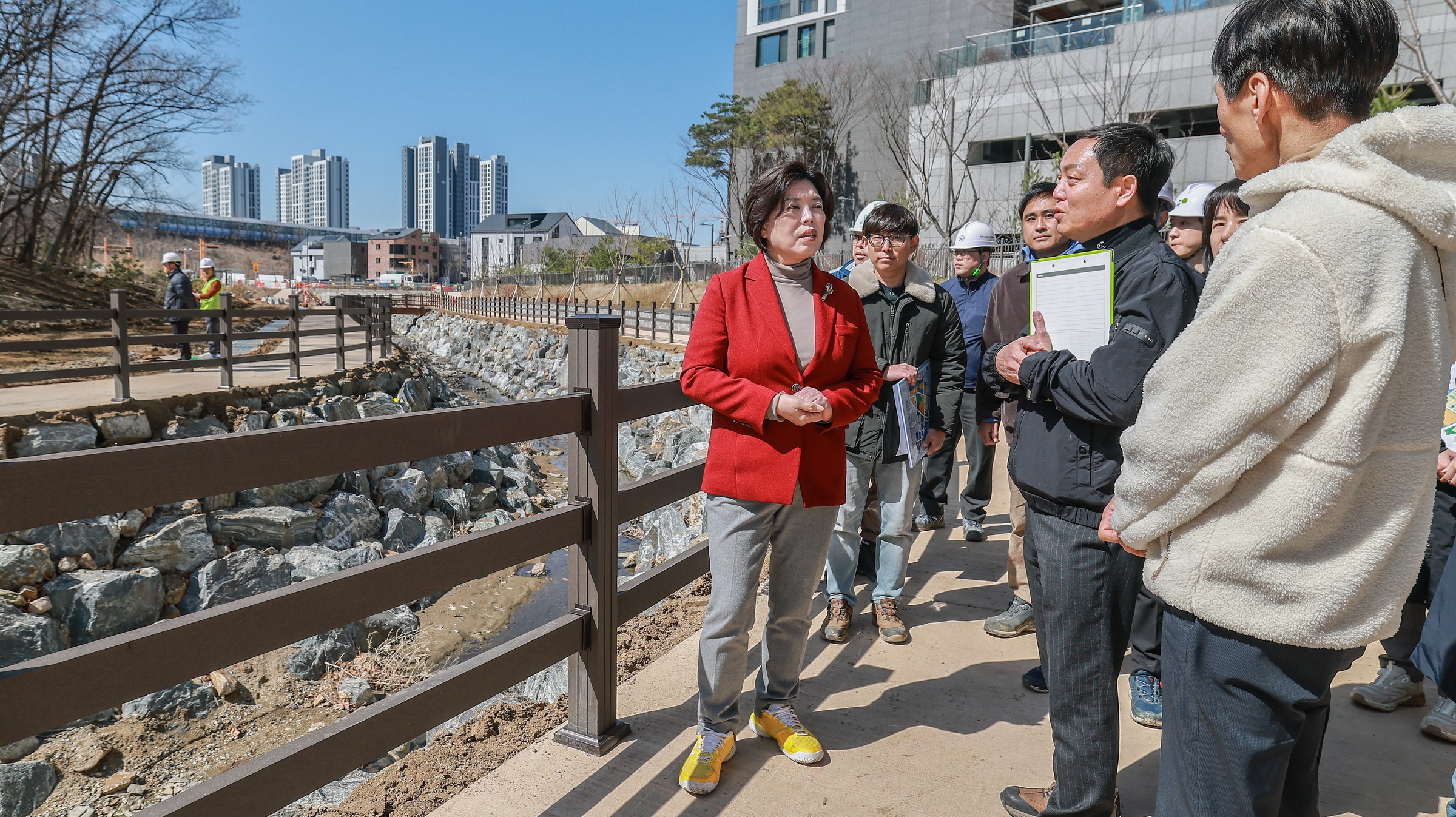과천시, 제비울천 산책로 현장점검