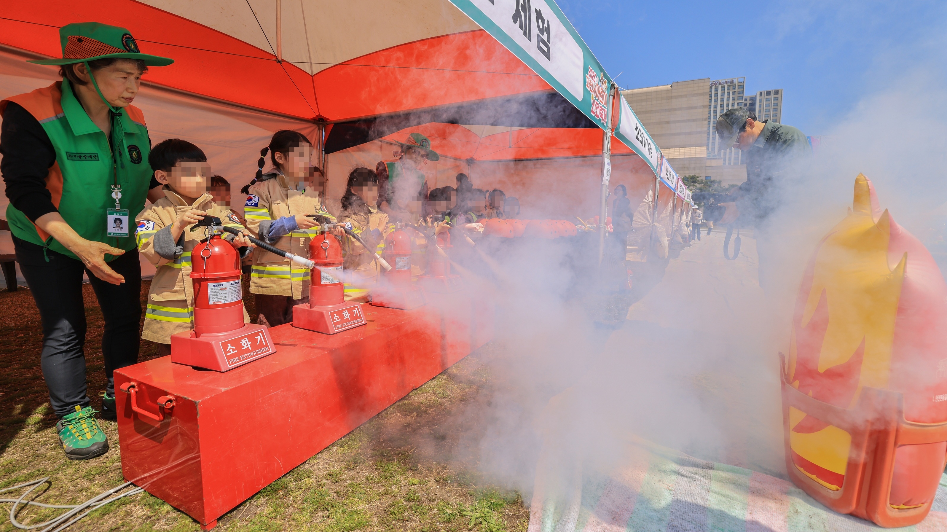 (참고)2025 과천시 어린이 안전축제 모습